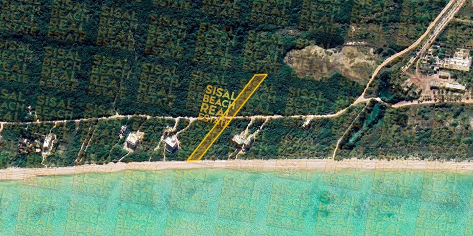 Terreno en venta frente al mar en Sisal Yucatán | 20x190m | 2,823.96 m² | FOR SALE BEACH FRONT LOT