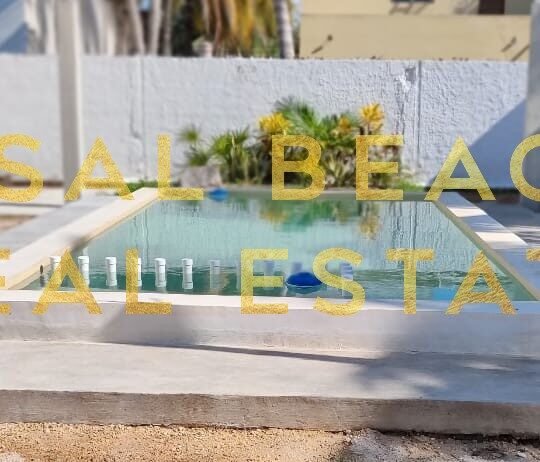 Casa en venta en Sisal Yucatán segunda fila dentro de terreno de 32x19m gran patio con alberca