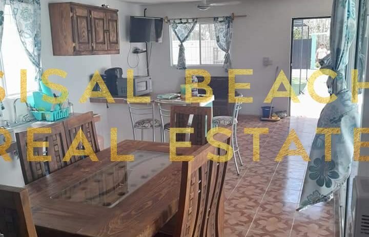 Casa en venta en Sisal Yucatán dentro de terreno 10x30m con alberca y patio