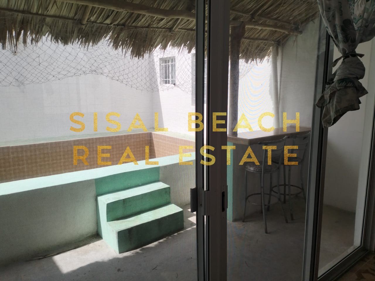 3-Casa-en-venta-en-Sisal-Yucatan-en-terreno-de-11×30-con-alberca-y-patio